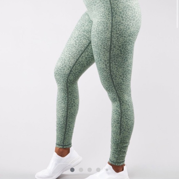 BuffBunny Aloe Leggings-Eden Print Green - Picture 1 of 3